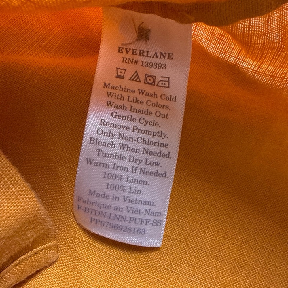 Everlane Bright Mustard Button-Front Cropped Blouse - Picture 5 of 5